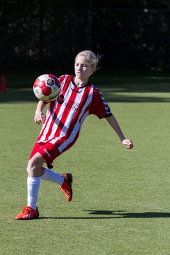 Bild 208 - C-Juniorinnen Kaltenkirchener TS - TuS Tensfeld : Ergebnis: 7:0